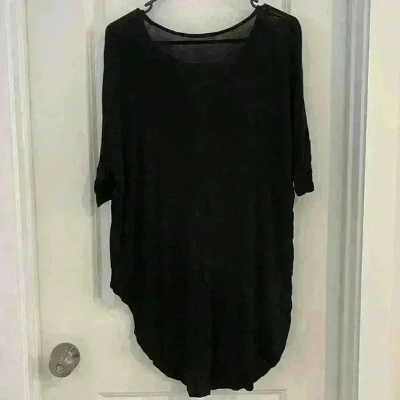 Lush Short Sleeve Top - Picture 6 of 9